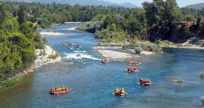Side Rafting Tour: Wildwasser-Abenteuer im Köprülü Canyon