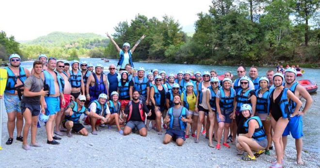 Side Rafting, Canyoning & Zipline – Ganztägige Abenteuertour